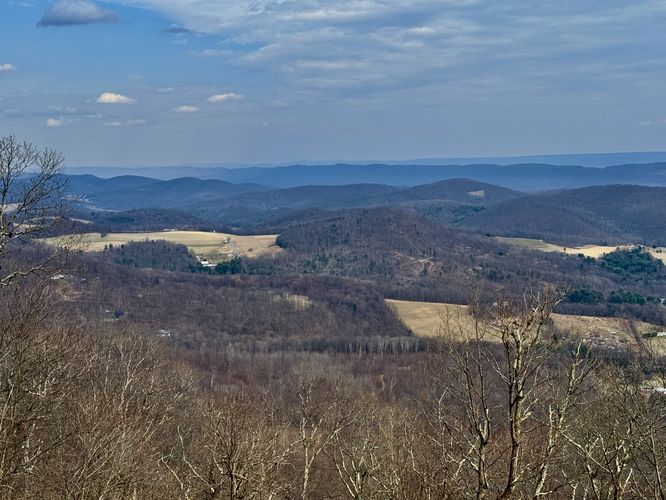 Default image for Ralph's Majestic Vista Loop via AFT, a 5.7-mile trail in Port Matilda, PA (US)