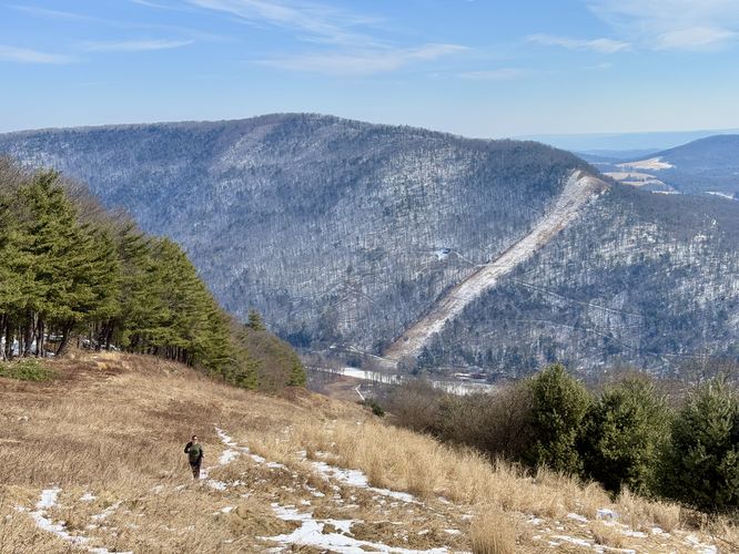 Default image for Ramsey Vista Pipeline Hike, a 4.6-mile trail in Ramsey, PA (US)