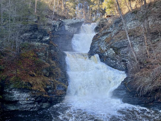 Raymondskill Falls (main / middle tier), approx. 90-feet tall