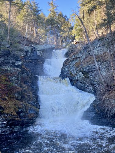 Raymondskill Falls (main / middle tier), approx. 90-feet tall