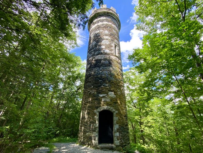 Default image for Retreat Tower Trail, a 0.5-mile trail in Brattleboro, VT (US)