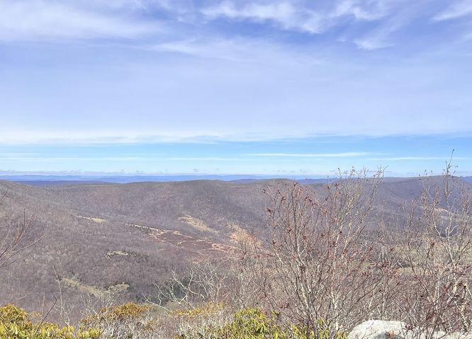 Default image for Ribble Loop Hike, a 10.0-mile trail in Alum Springs, VA (US)