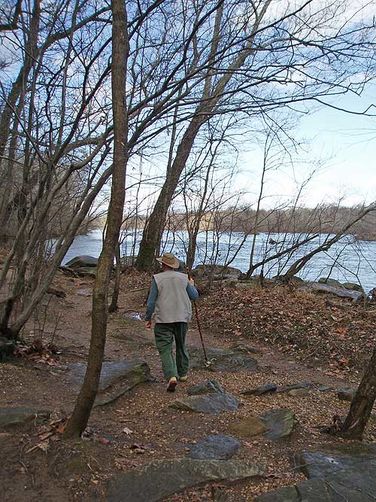 Picture 6 of Riverbend Park Hike 010607