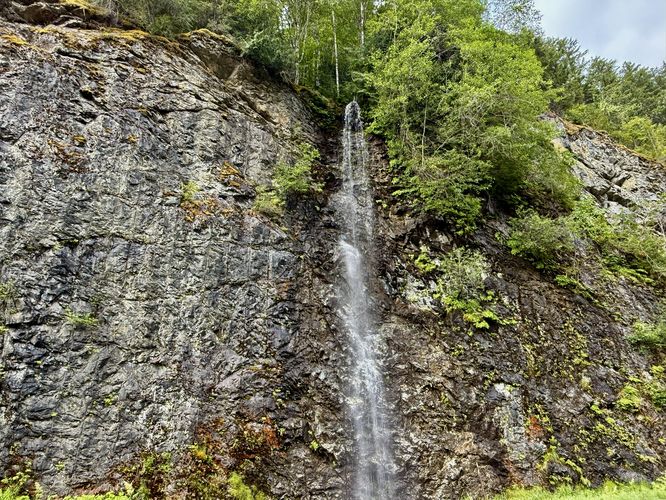 Default image for Beebe Mountain Falls, a 0.0-mile trail in Diablo, WA (US)