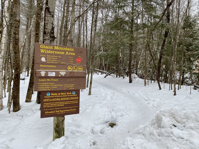 Roaring Brook Falls trailhead