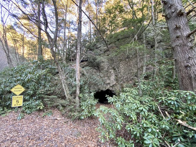 Rockport Mine Tunnel entrance
