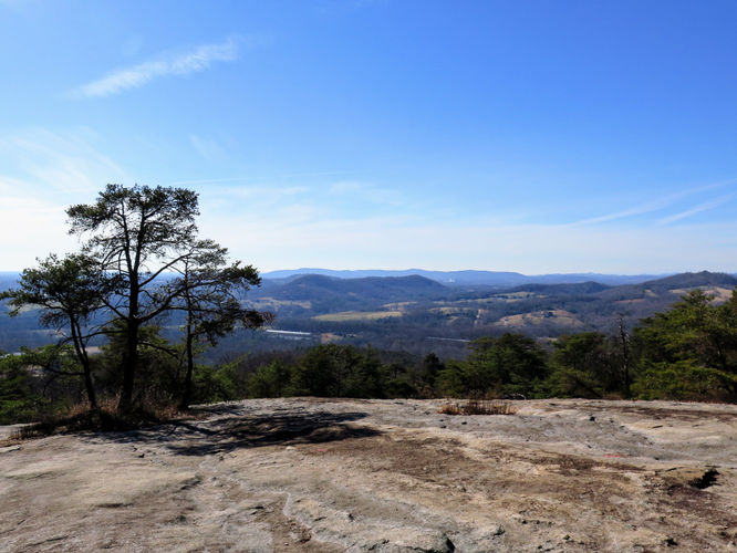 Default image for Rocky Face Mountain Hike, a 3.3-mile trail in Hiddenite, NC (US)