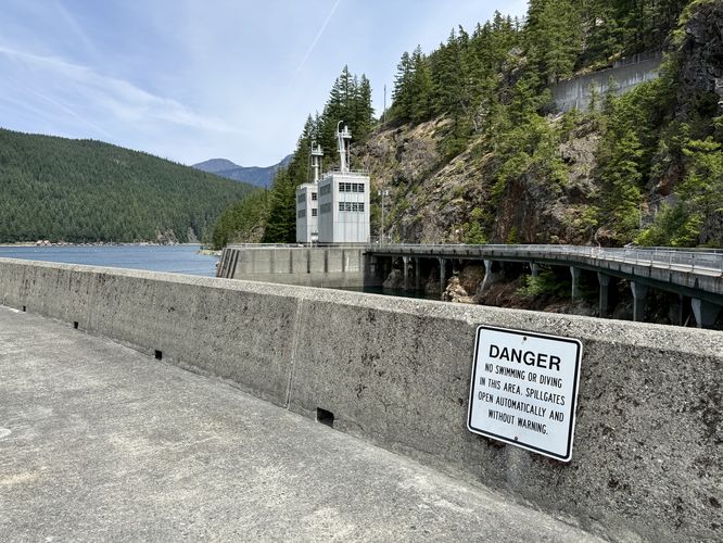 Warning, no swimming or diving -- dam spillgates open randomly without warning