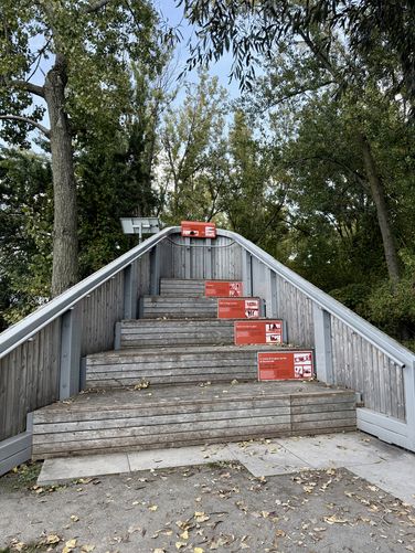 Stair structure at La Proue (The Bow)