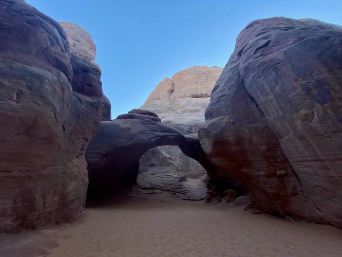 Sand Dune Arch