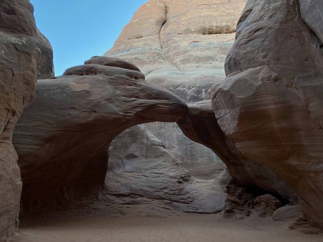 Sand Dune & Broken Arches Hike