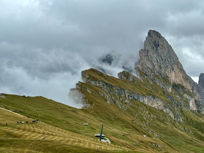 Picture 3 of Seceda Ridge Trail