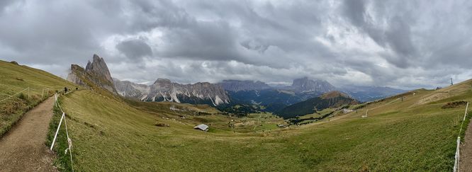 Panoramic views from Seceda Ridge