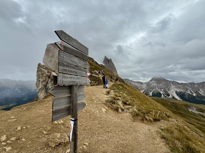Picture 32 of Seceda Ridge Trail