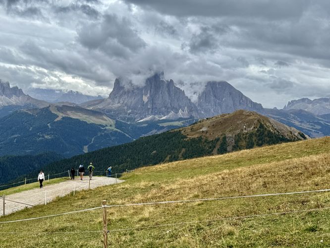 Picture 45 of Seceda Ridge Trail