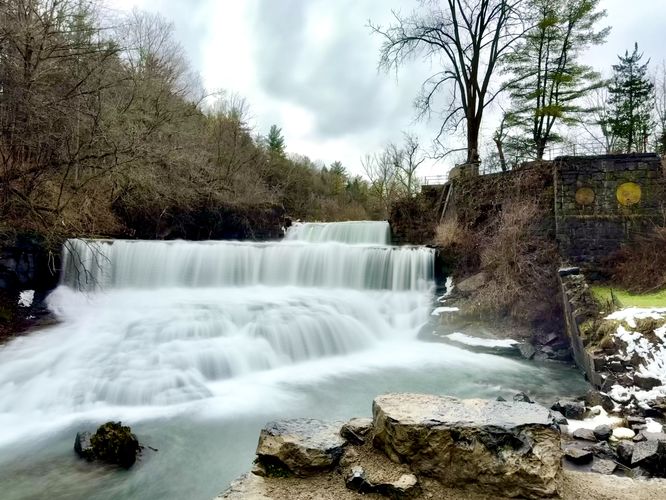 Default image for Seneca Falls & Cascade Falls, a 2.8-mile trail in Penn Yan, NY (US)