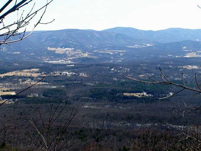 Default image for Shawl Gap Hike, a 8.0-mile trail in Front Royal, VA (US)