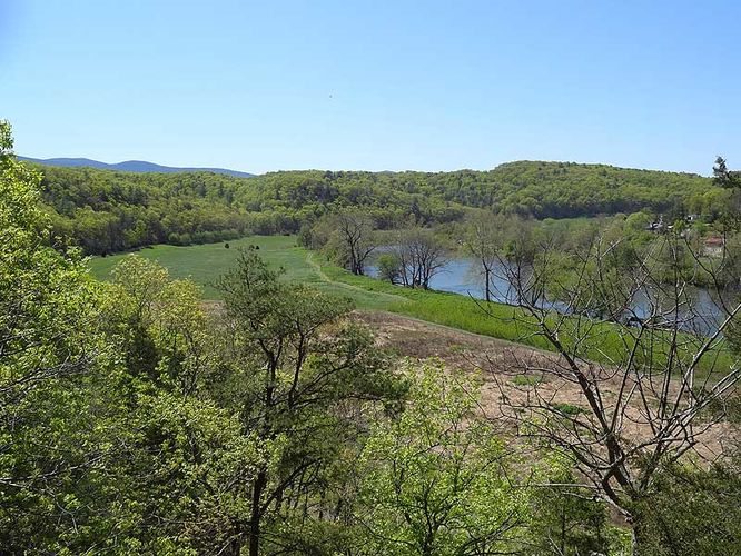 Picture 11 of Shenandoah River State Park Hike 040712