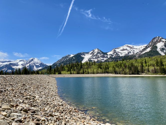 View of the reservoir and snow-capped mountains