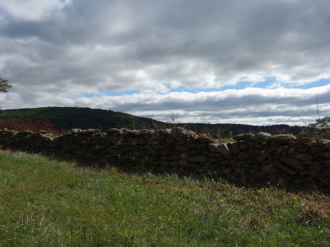 Picture 6 of Sky Meadows Farms and Lost Mountain Hike 093017