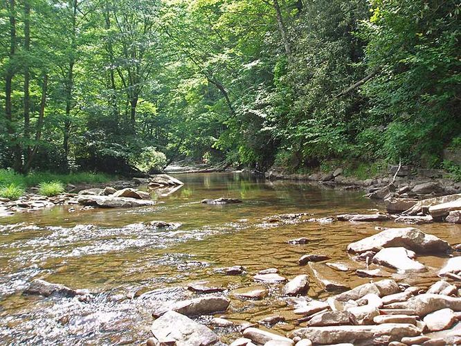 Default image for Slabcamp Run and Locust Spring Hike, a 8.8-mile trail in Blue Grass, VA (US)