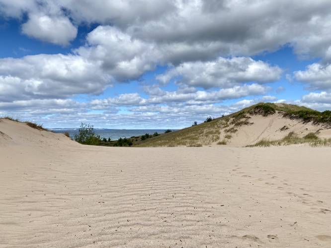 Dunes on the hike to Sleeping Bear Point