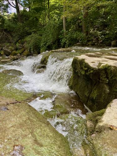Lower cascade of Stockbridge Falls