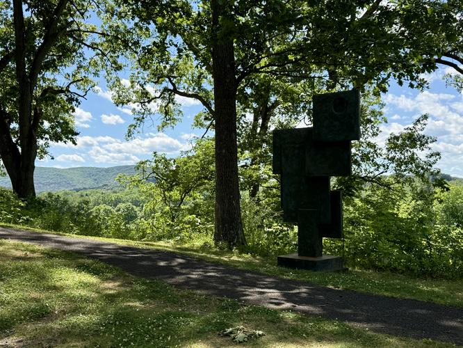 Picture 18 of Storm King Art Sculpture Loop