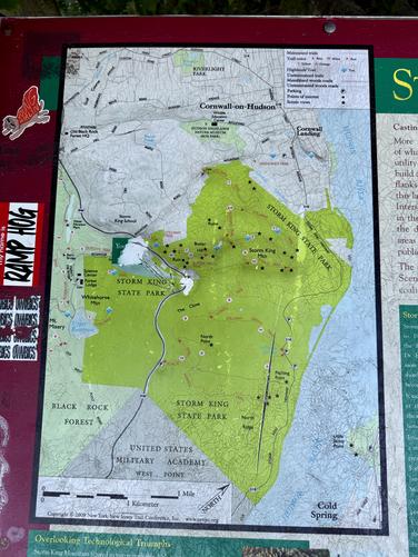 Picture 3 of Storm King Mountain Hike