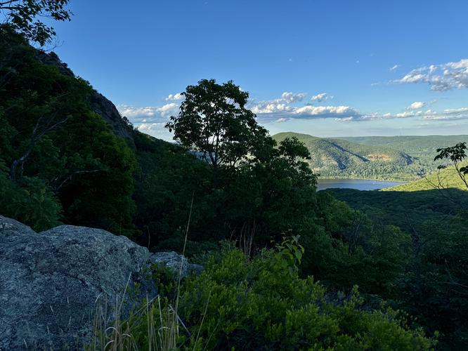 Picture 13 of Storm King Mountain Hike
