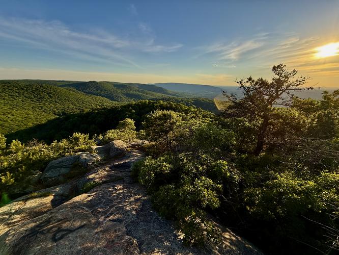 Picture 33 of Storm King Mountain Hike