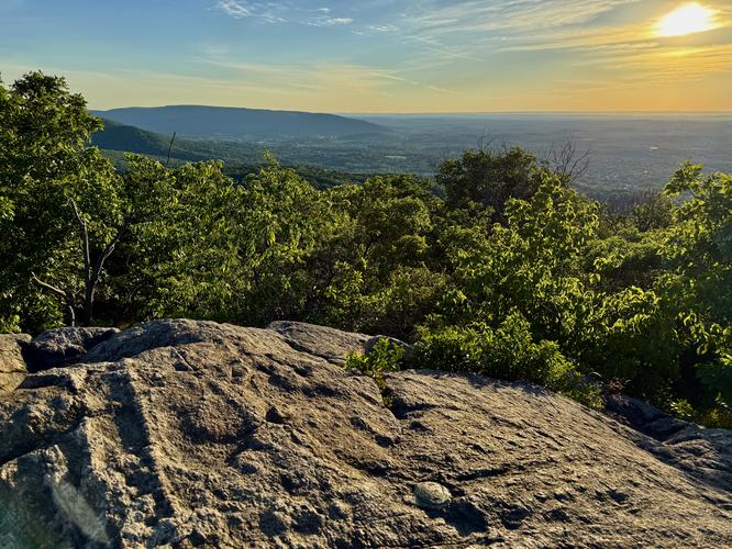 Picture 43 of Storm King Mountain Hike