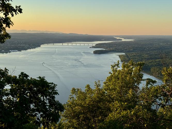 Picture 56 of Storm King Mountain Hike