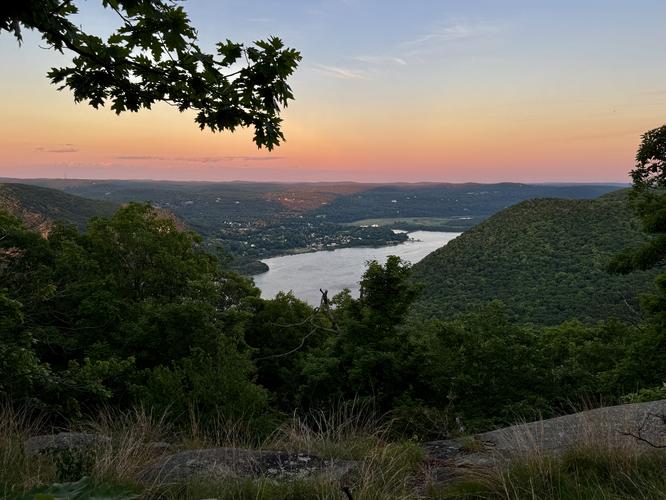 View / Overlook / Vista