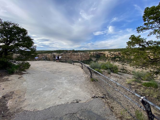 Sunset Point Trail leads to an overlook