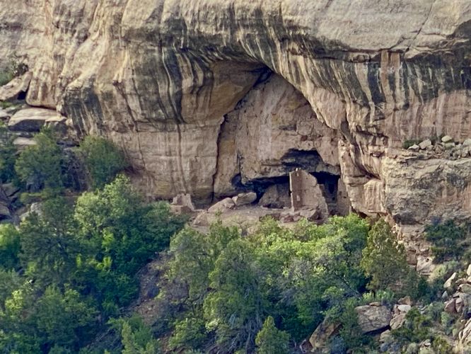 View of the Oak Tree House cliff dwelling (1200 CE)