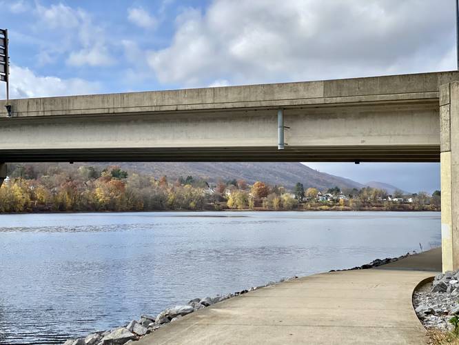 River Walk continues under the bridge