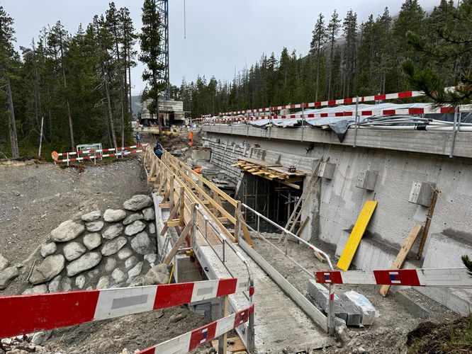 Construction at a tributary that feeds Ova dal Fuorn