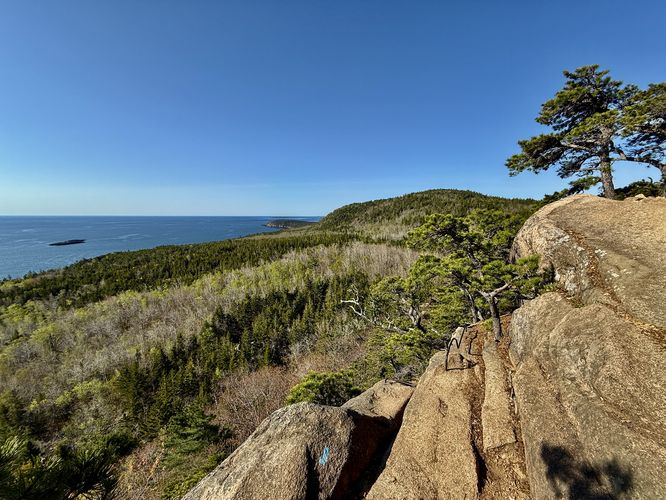 Steep cliff views of Otter Point