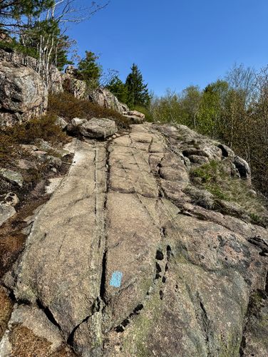 Hike the blue blazed bedrock to reach The Bowl