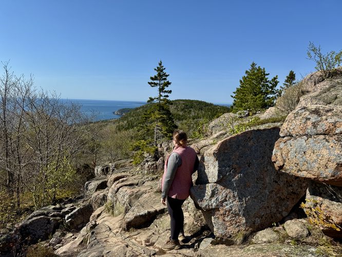 Short break on our way to The Bowl with a view of Otter Point and Gorham Mountain