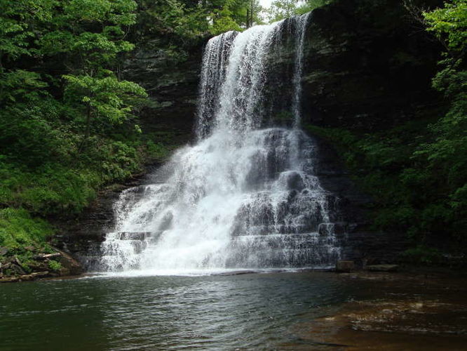 Picture 22 of The Cascades and Barneys Wall Hike 052710
