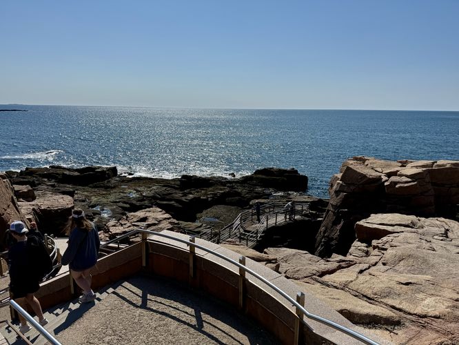 Stairs lead down to Thunder Hole