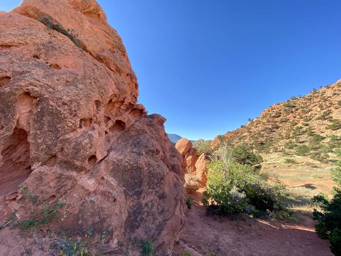 Massive natural rock formation in Thunderbird Gardens