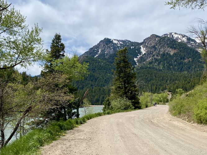 Dirt road leads back to parking