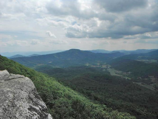 Picture 20 of Tinker Cliffs and Andy Layne Trail 062511