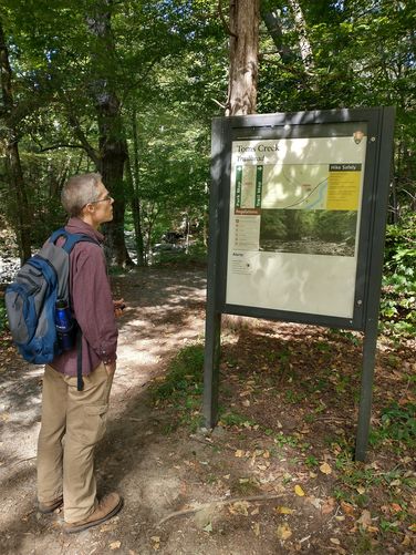 Information kiosk at the trailhead 