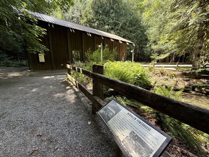 Newhalem Powerhouse (built in 1970, original in 1921)