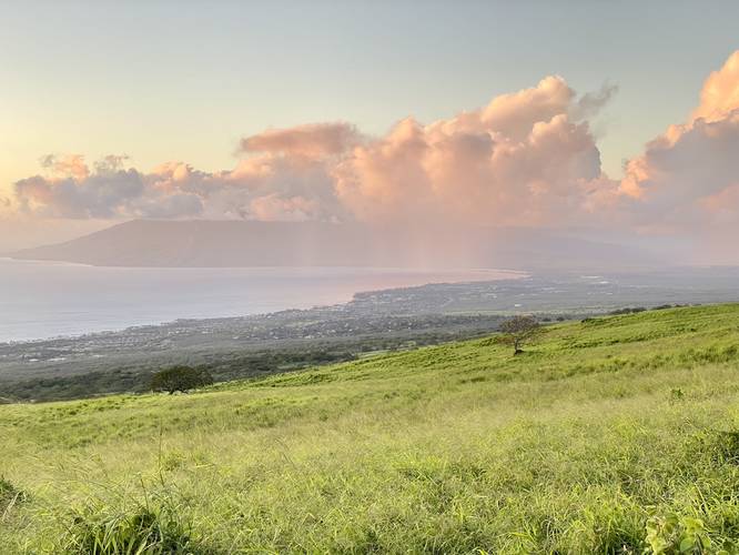 View of West Maui Mountains and Maui's central valley from the Ulupalakua Overlook