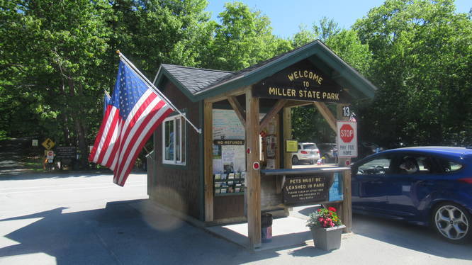Ranger Station pay area